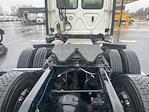Used 2022 Freightliner Cascadia Detroit DD13 Semi Truck for sale #482940 - photo 6