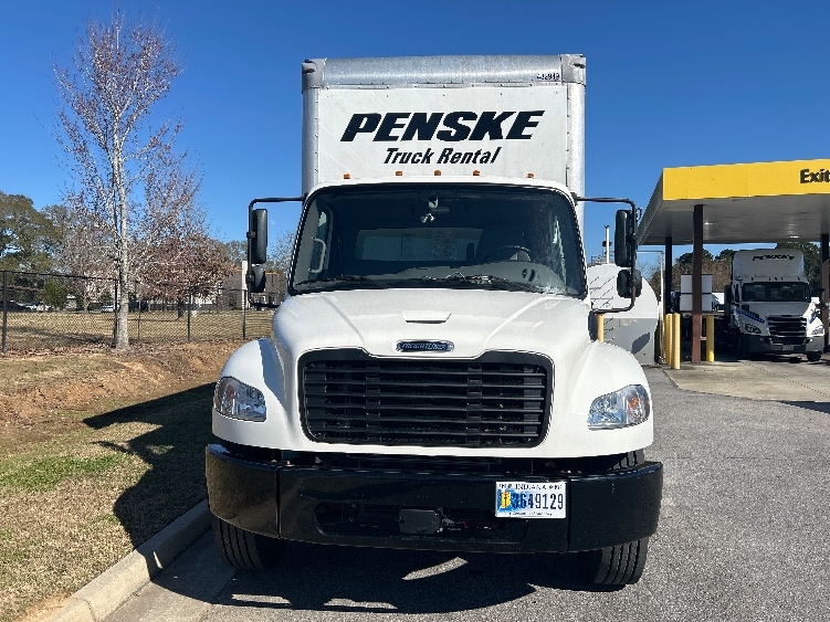 Used 2023 Freightliner M2 106 - photo 2