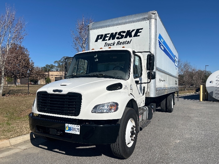 Used 2023 Freightliner M2 106 - photo 5