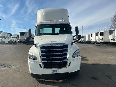 Used 2022 Freightliner Cascadia Detroit DD13 Semi Truck for sale #483017 - photo 2