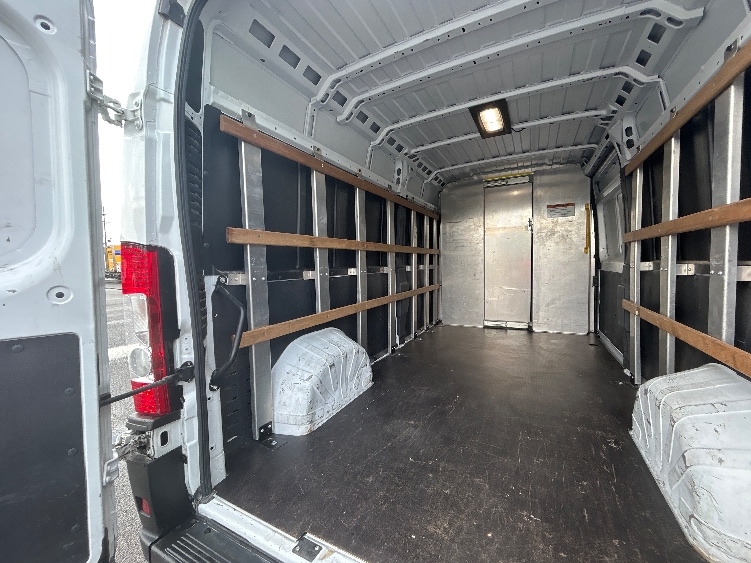 Used 2022 Ram ProMaster 2500 - photo 12