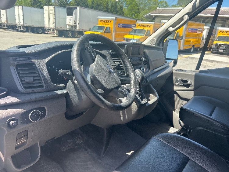 Used 2023 Ford Transit 250 - photo 18