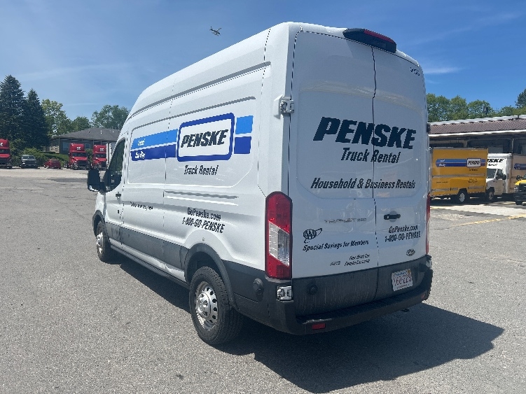 Used 2023 Ford Transit 250 - photo 8