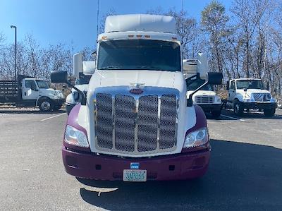 Used 2020 Peterbilt 579 - photo 1