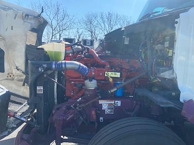 Used 2020 Peterbilt 579 - photo 1