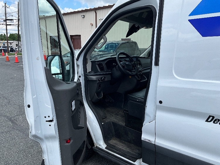 Used 2021 Ford Transit 250 - photo 17