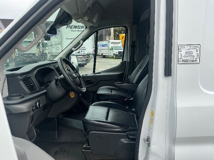 Used 2021 Ford Transit 250 - photo 21
