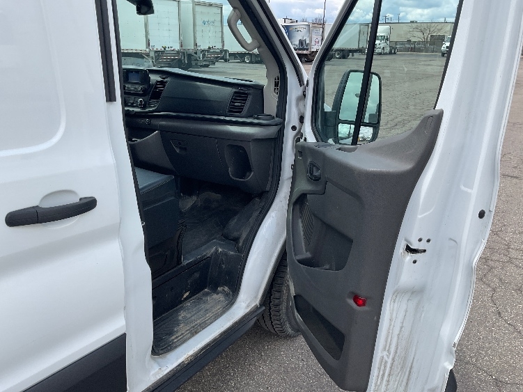 Used 2021 Ford Transit 250 - photo 21