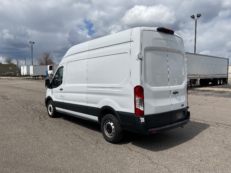 Used 2021 Ford Transit 250 - photo 8