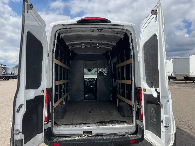 Used 2021 Ford Transit 250 - photo 10