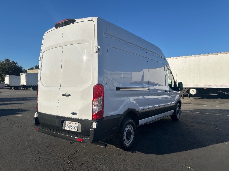 Used 2021 Ford Transit 250 - photo 15