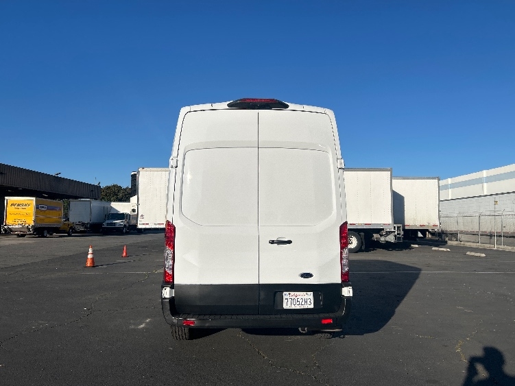 Used 2021 Ford Transit 250 - photo 9