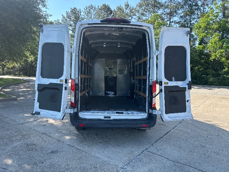 Used 2021 Ford Transit 250 - photo 10