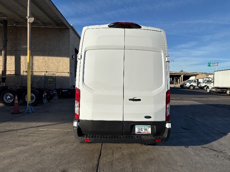 Used 2021 Ford Transit 250 - photo 8