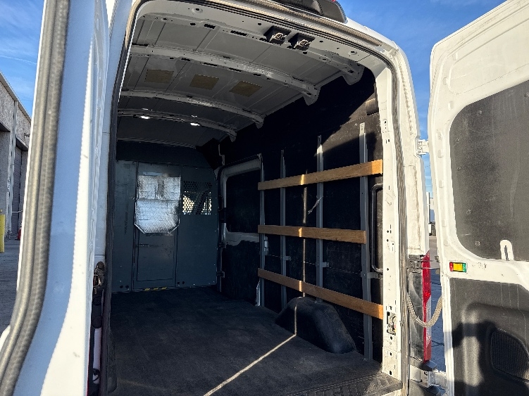 Used 2021 Ford Transit 250 - photo 11