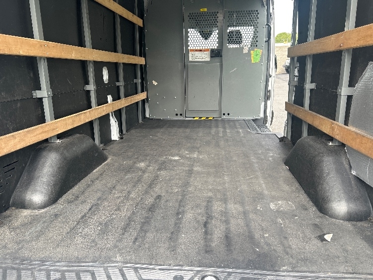 Used 2021 Ford Transit 250 - photo 12