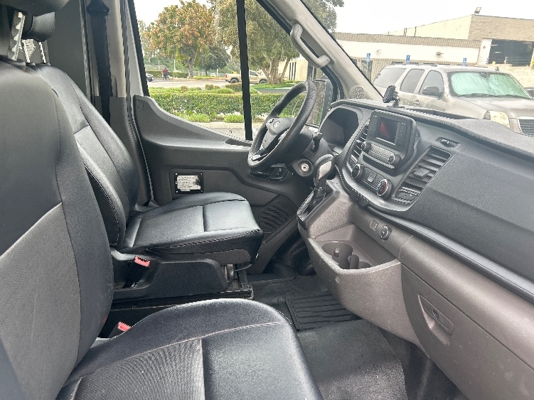 Used 2021 Ford Transit 250 - photo 24