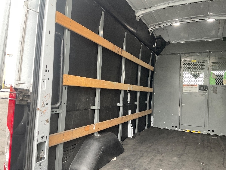 Used 2021 Ford Transit 250 - photo 13