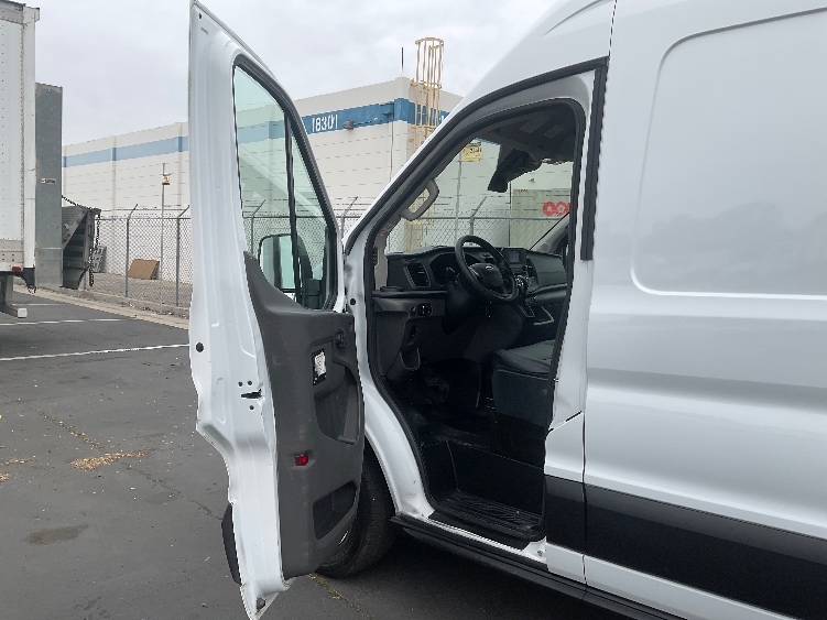 Used 2021 Ford Transit 250 - photo 18