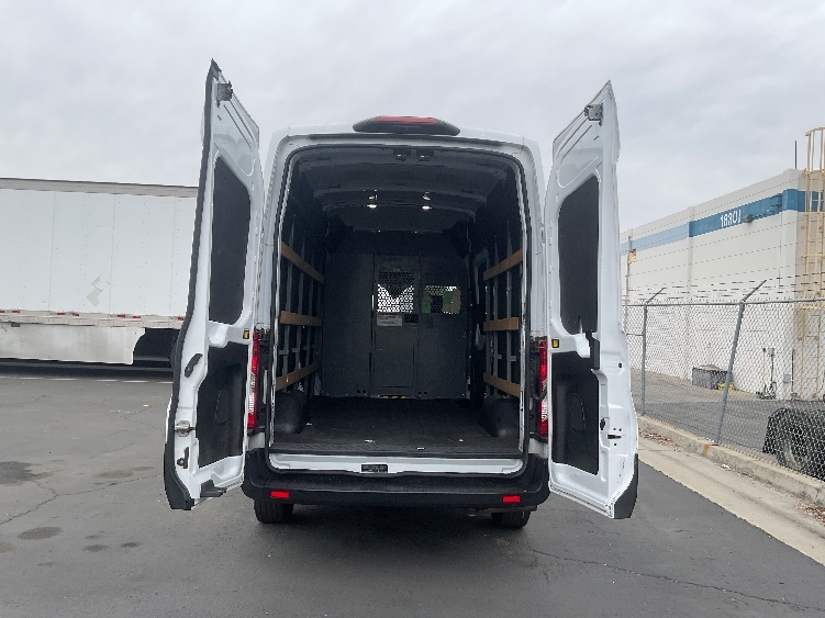 Used 2021 Ford Transit 250 - photo 10