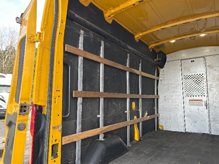 Used 2021 Ford Transit 250 - photo 10