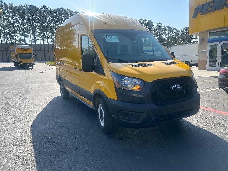 Used 2021 Ford Transit 250 - photo 1
