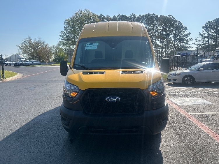 Used 2021 Ford Transit 250 - photo 2