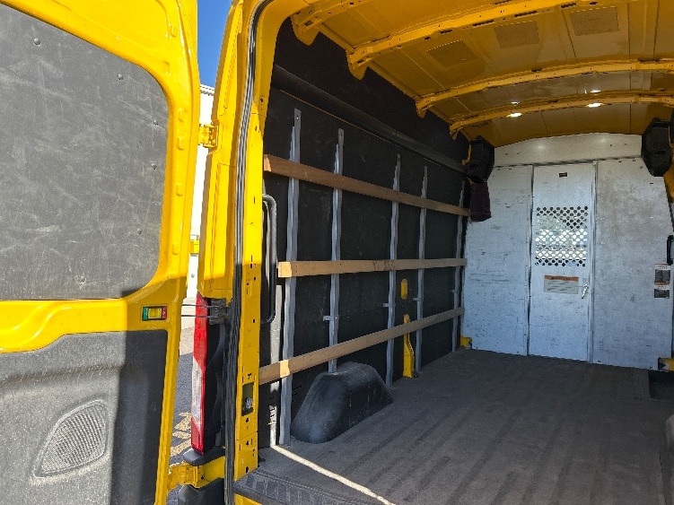 Used 2021 Ford Transit 250 - photo 10