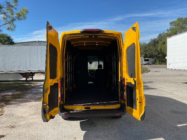 Used 2021 Ford Transit 250 - photo 10