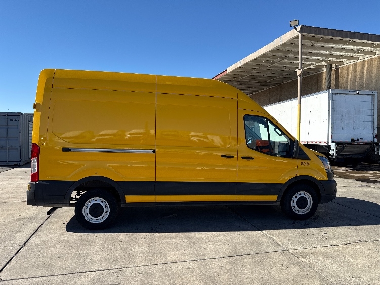 Used 2021 Ford Transit 250 - photo 14