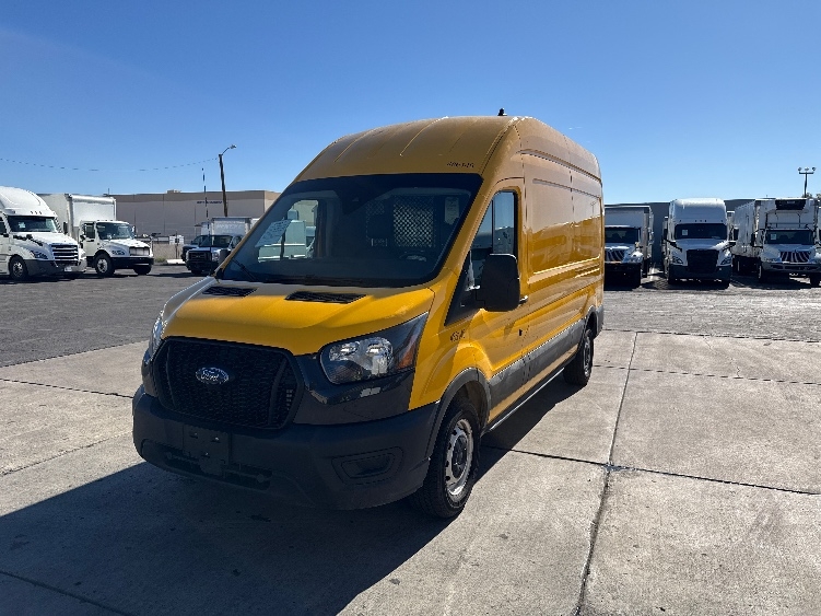 Used 2021 Ford Transit 250 - photo 5