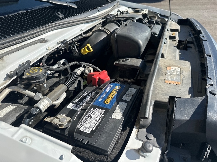 Used 2022 Ford E-350 - photo 25