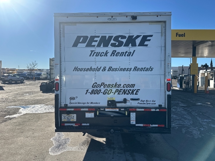 Used 2022 Ford E-350 - photo 9