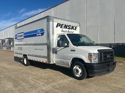 Used 2022 Ford E-350 - photo 1