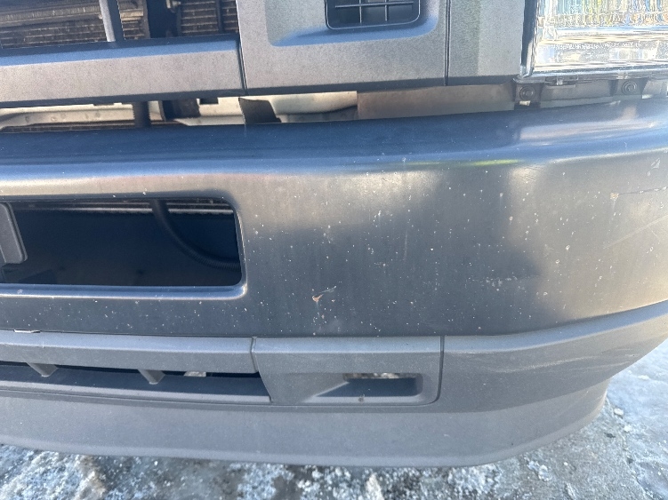 Used 2022 Ford E-350 - photo 29