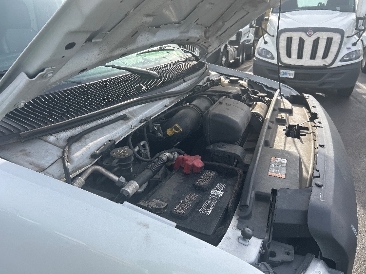 Used 2022 Ford E-350 - photo 25