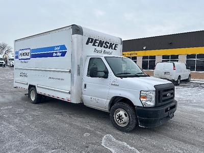 Used 2022 Ford E-350 - photo 1
