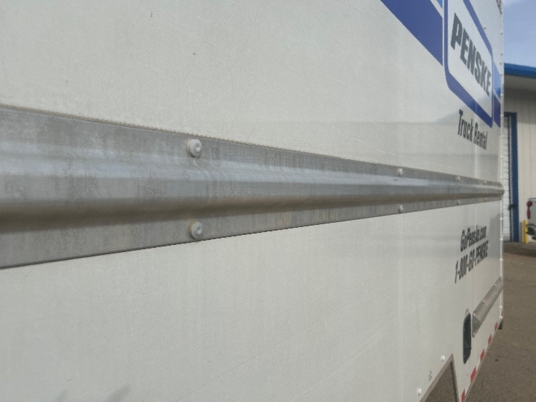 Used 2022 Ford E-350 - photo 27