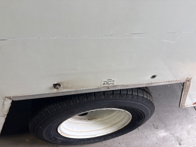Used 2022 Ford E-350 - photo 28