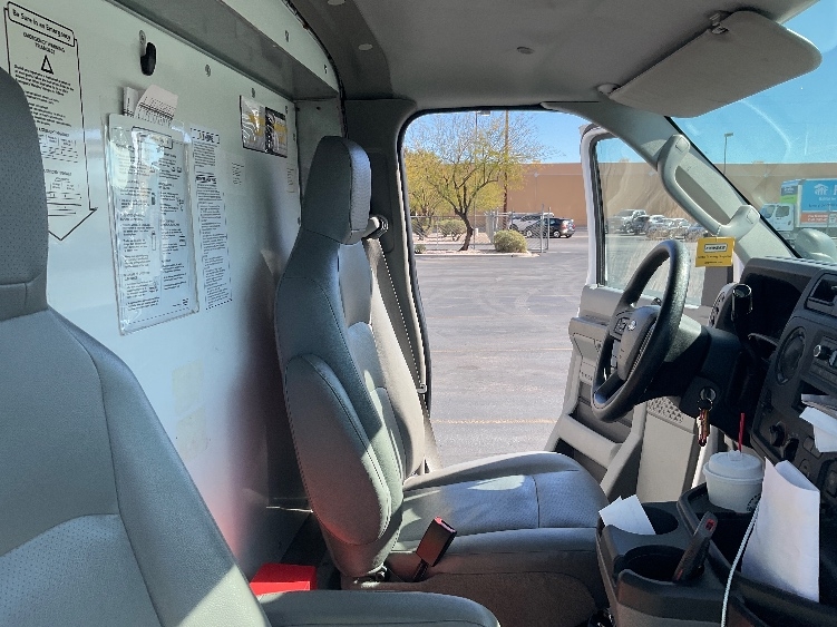 Used 2022 Ford E-350 - photo 19