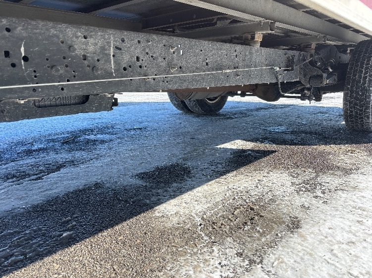 Used 2022 Ford E-350 - photo 7