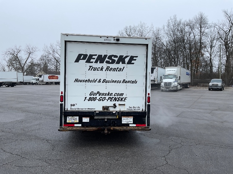 Used 2022 Ford E-350 - photo 9