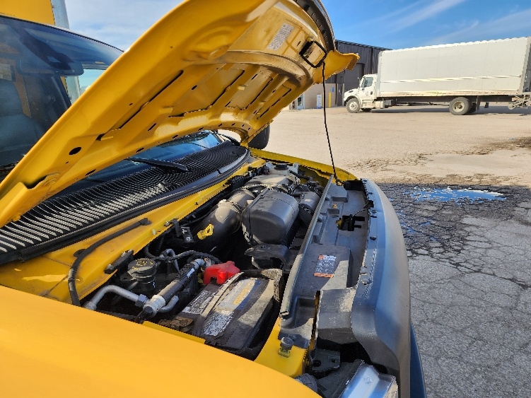 Used 2022 Ford E-350 - photo 24