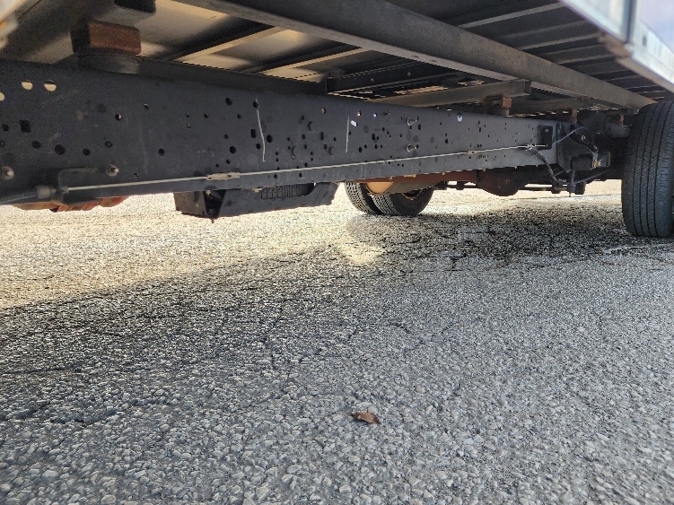 Used 2022 Ford E-350 - photo 7