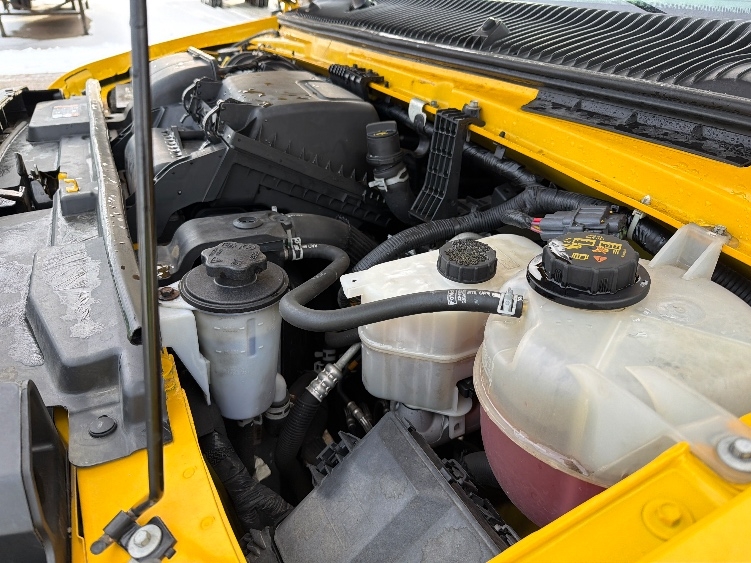 Used 2022 Ford E-350 - photo 23