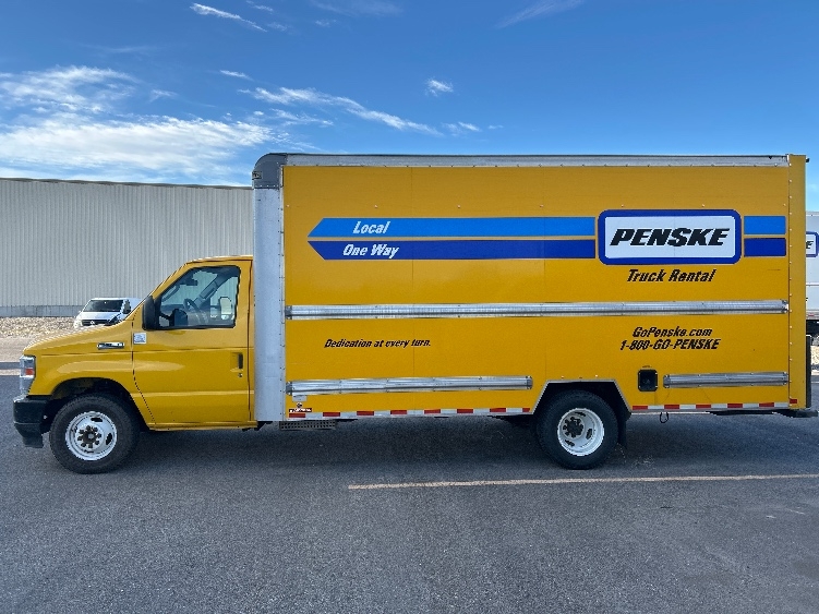 Used 2022 Ford E-350 - photo 6