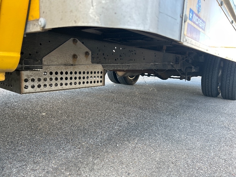 Used 2022 Ford E-350 - photo 7