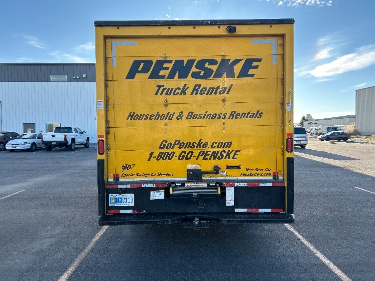 Used 2022 Ford E-350 - photo 9