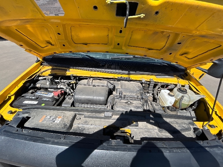 Used 2022 Ford E-350 - photo 25