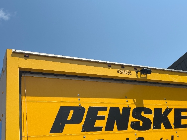 Used 2022 Ford E-350 - photo 24